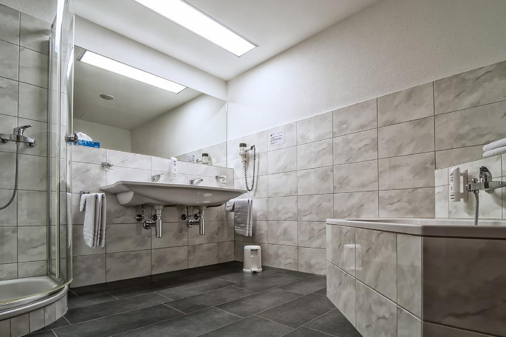 Hotel Roessli Tufertschwil Lütisburg Kültér fotó