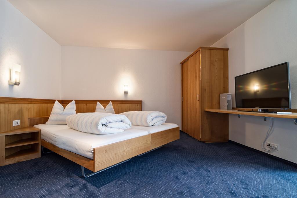 Hotel Roessli Tufertschwil Lütisburg Kültér fotó